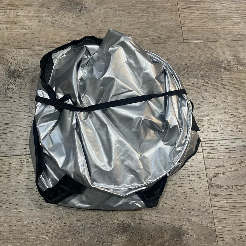 Windshield Sunshade - Picture 5 of 5